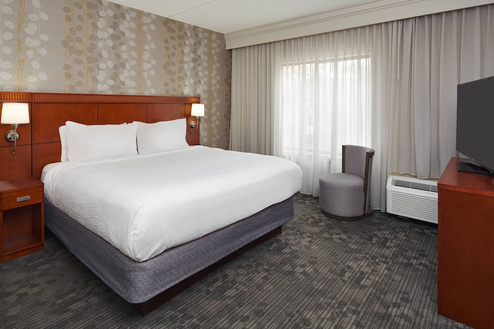 Suite, 1 Bedroom, Balcony