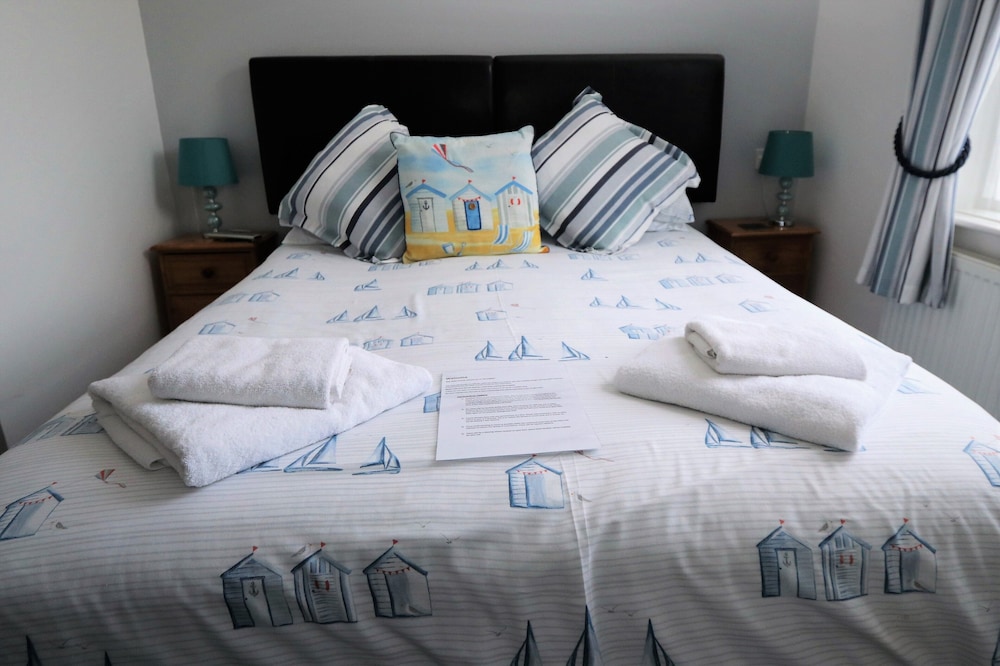 Superior Double Room, Ensuite, Ground Floor (Room 9) photo 2