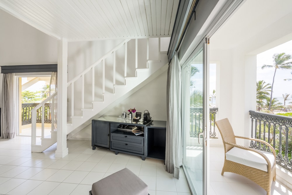 Suite (Honeymoon) - Photo 1