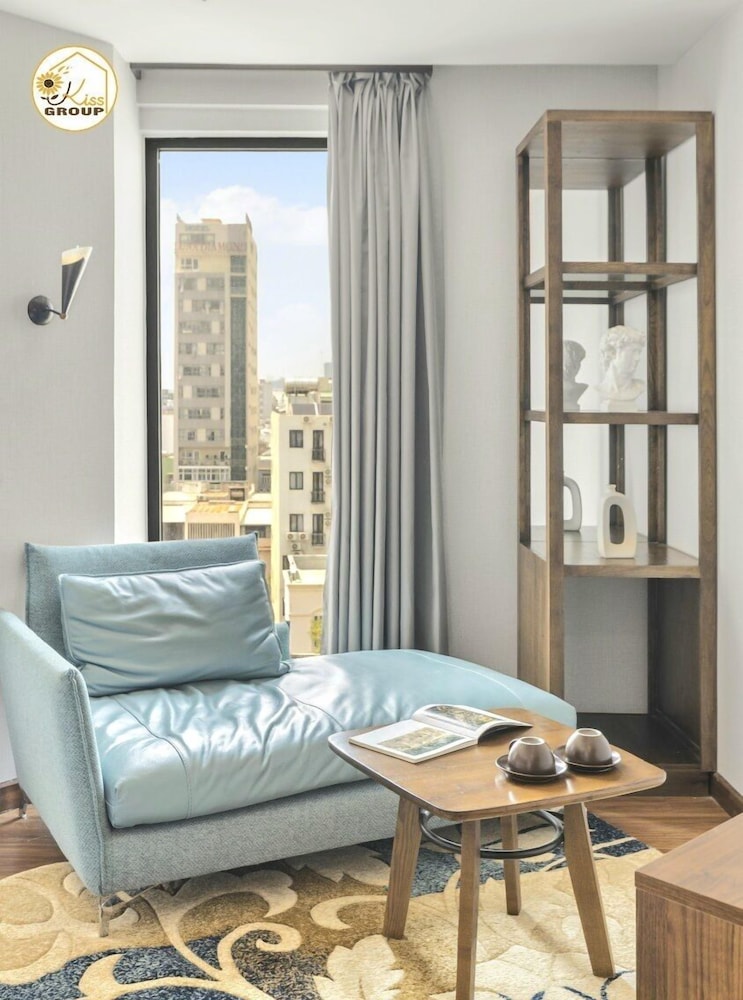 Deluxe Studio, Balcony, City View - Photo 9