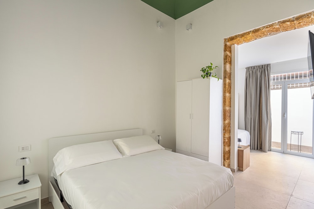 Apartment, 2 Bedrooms, Balcony