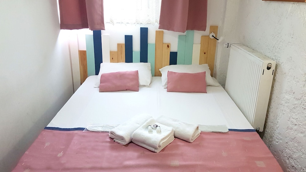 Deluxe Double or Twin Room, 1 Bedroom, Accessible, Beachside photo 1