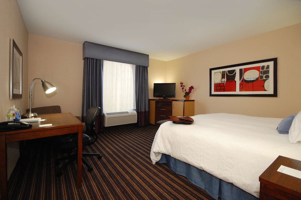 Room, 1 King Bed, Accessible - Photo 2