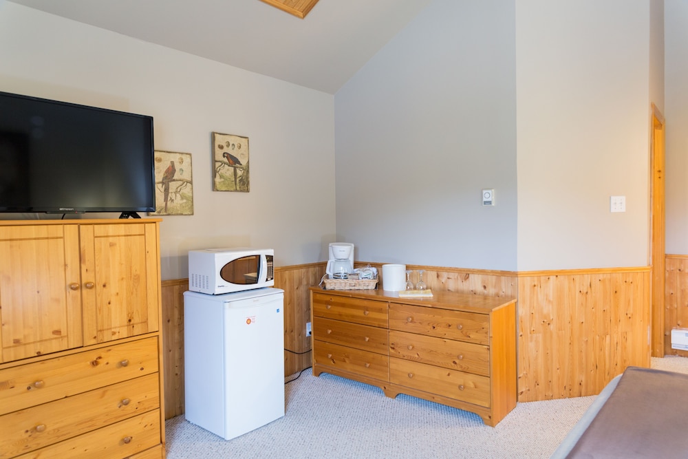 Basic Room photo 2