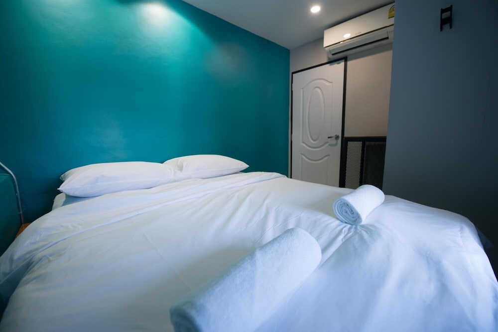 Basic Double or Twin Room photo 3