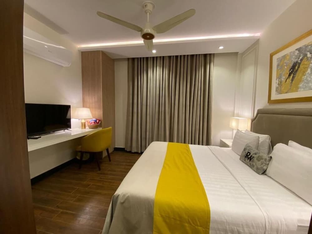 Deluxe Double Room photo 3