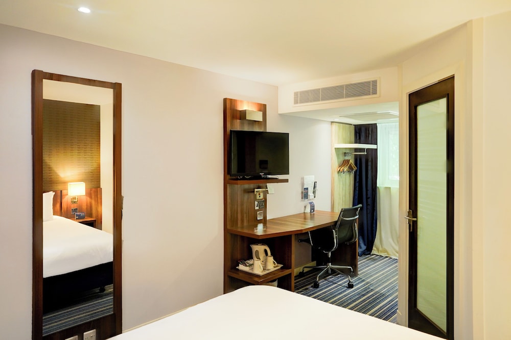 Standard Double Room - Photo 3
