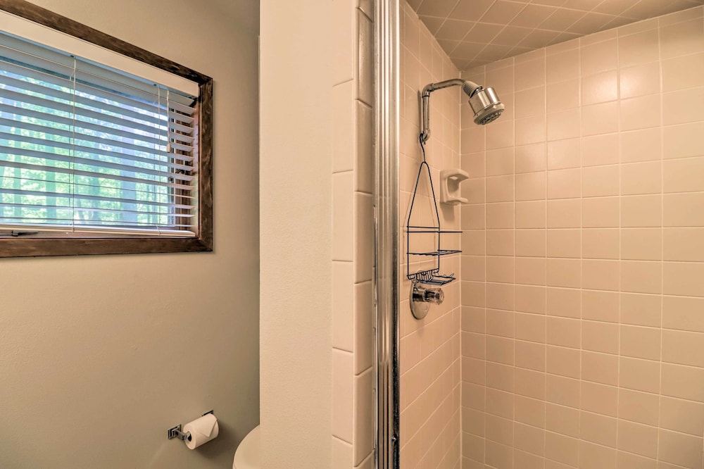 House (2 Bedrooms) photo 2