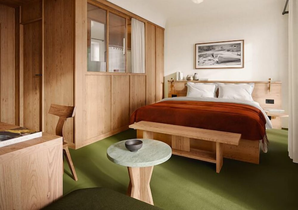 Junior Suite, Garden View