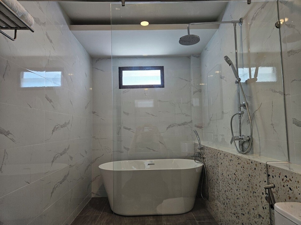 Two Bedroom Pool Villa - B3 - Photo 21