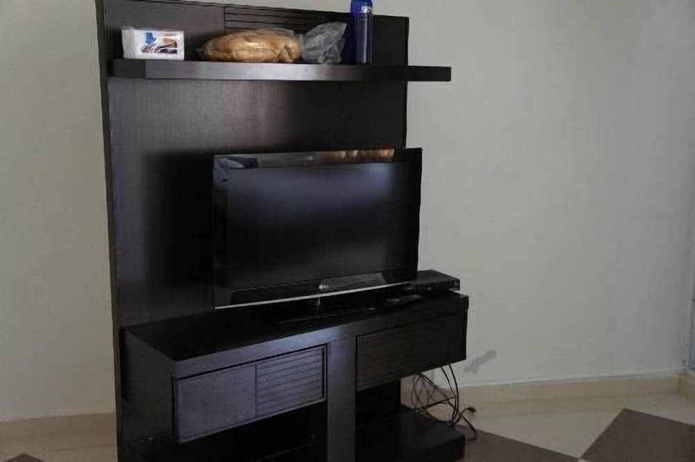 Traditional Room, 2 Queen Beds, Kitchen photo 2