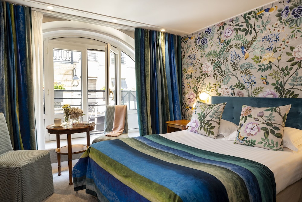 Deluxe Double or Twin Room photo 1