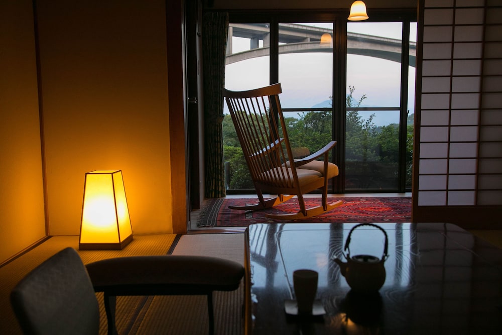 [Renewal] Japanese-Style Superior Room with Hot Spring Bath photo 3