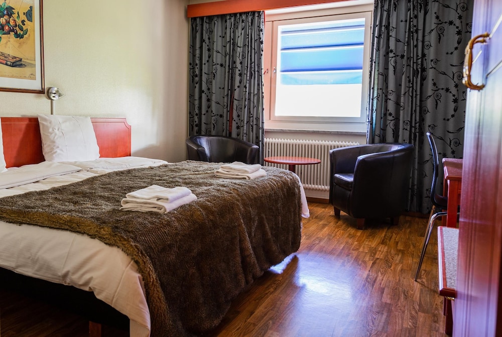 Twin Room Extra photo 1