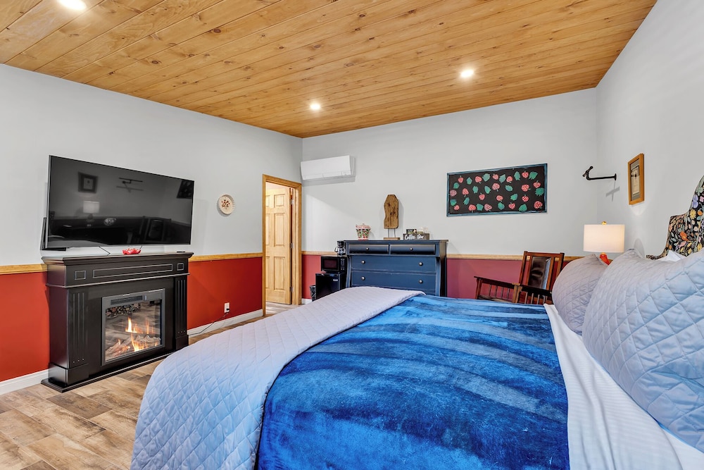 Off-Site Room- Strawberry Patch