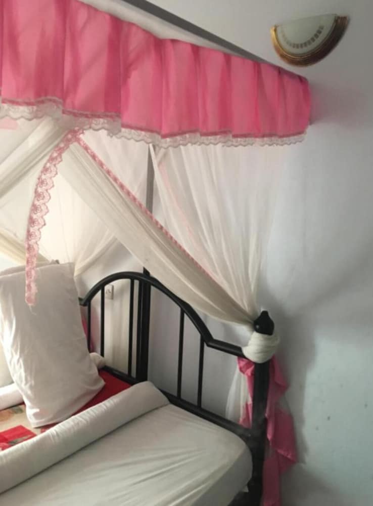Economy Double or Twin Room