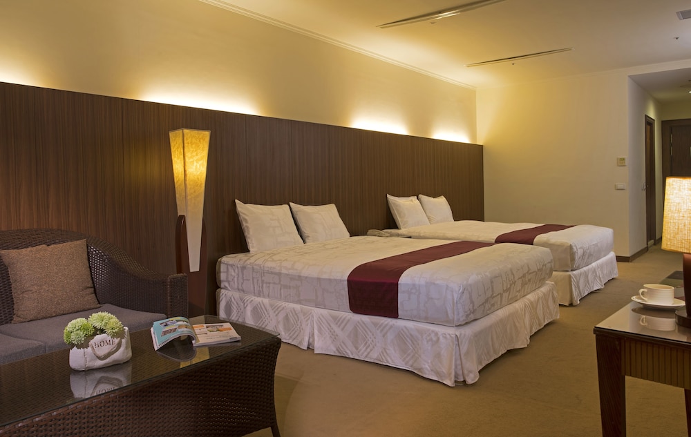 Premium Quadruple Room, 2 Double Beds
