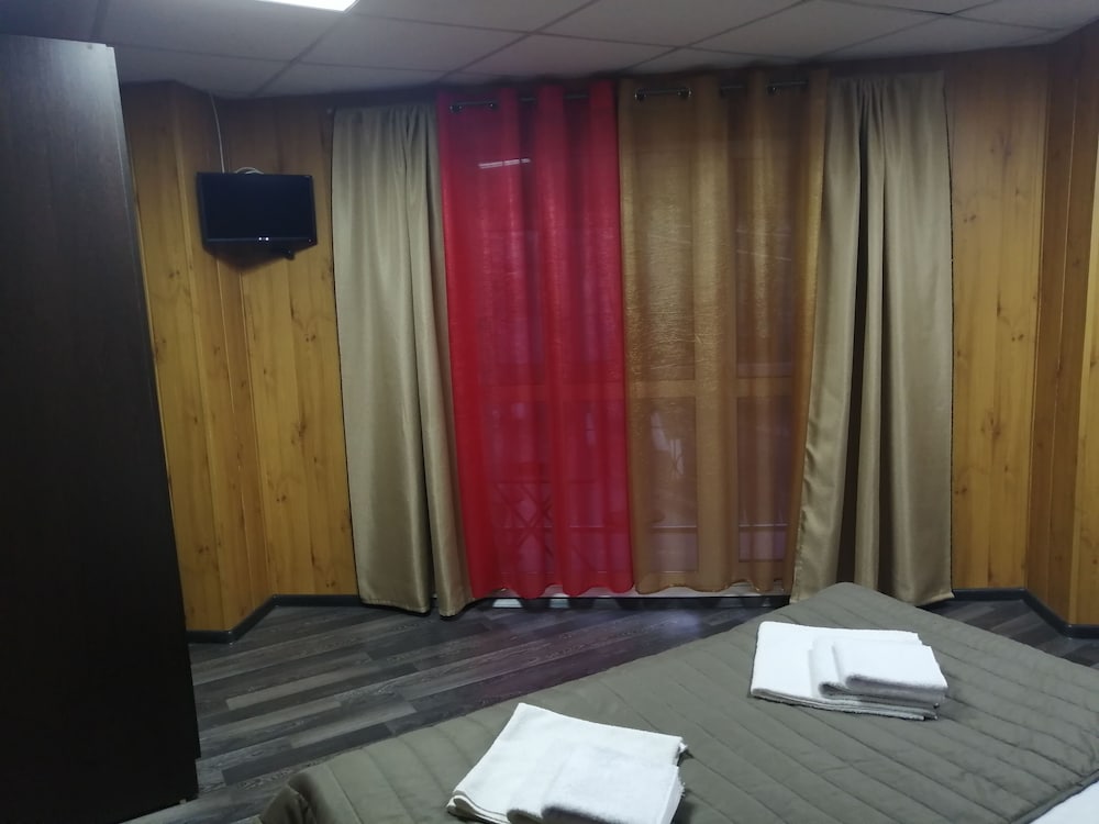 Superior Triple Room photo 3