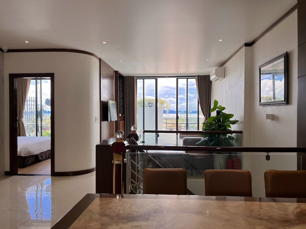 Apartment - Photo 1
