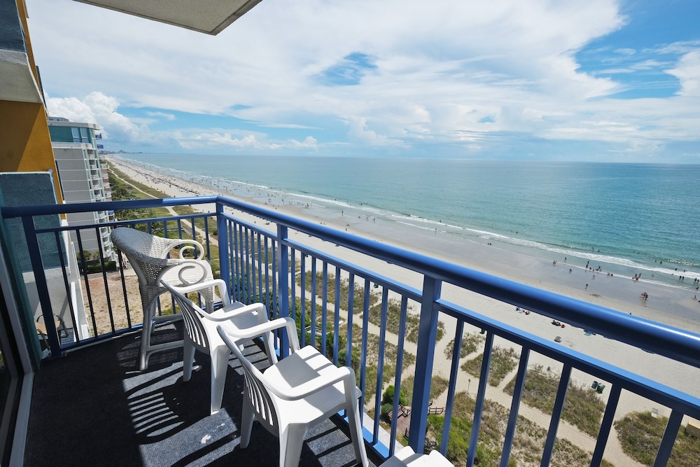 South Oceanfront 1 Bedroom Deluxe photo 3