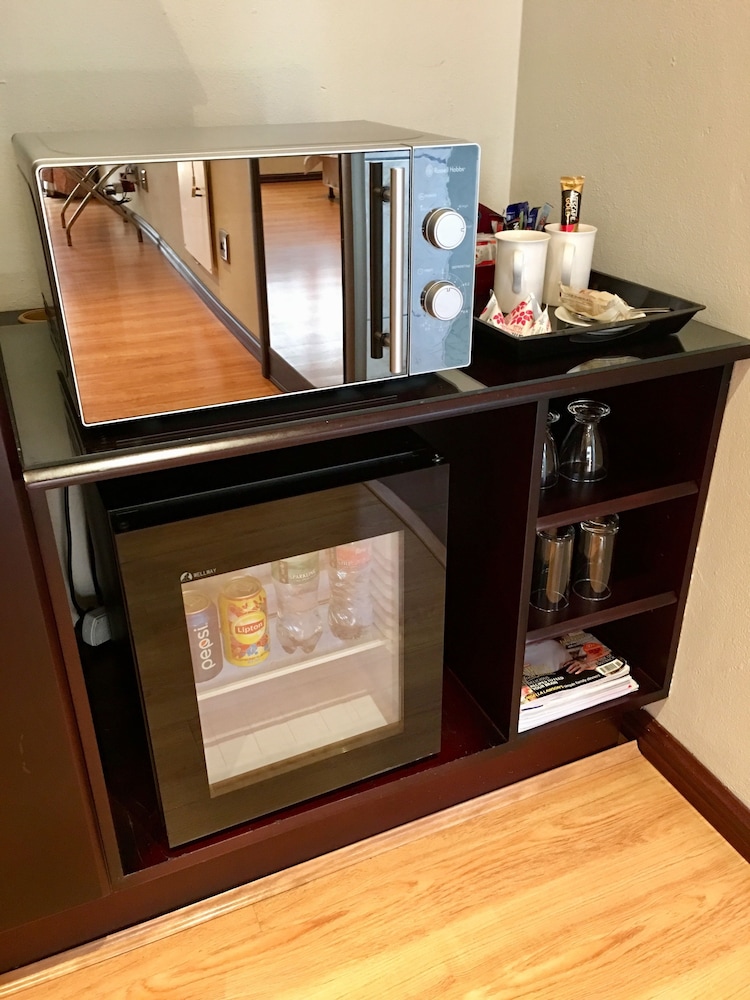 Luxury Queen Suite photo 3