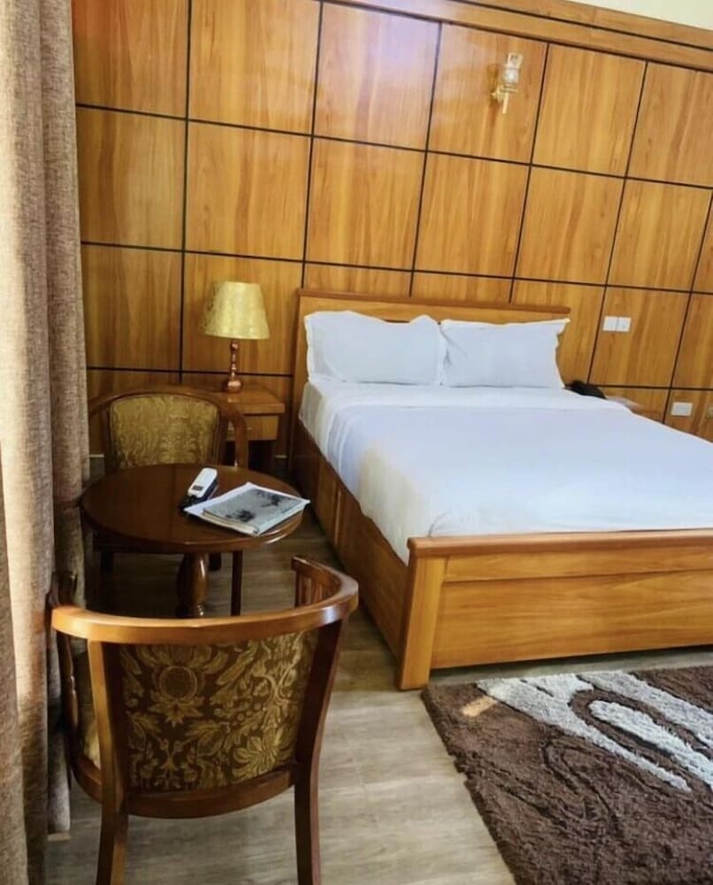 Executive Room, 1 Queen Bed