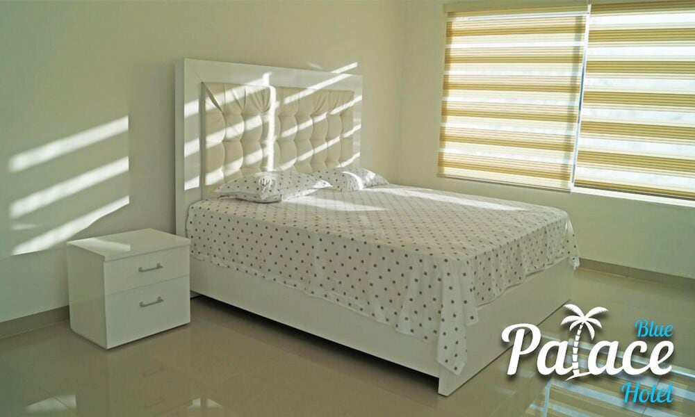 Superior Room, 1 King Bed, Lake View photo 1