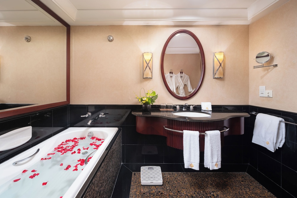 Standard Twin Room, 2 Twin Beds - Photo 2