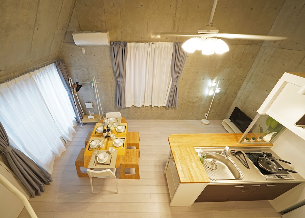Deluxe Quadruple Room, Non Smoking (5F) photo 1