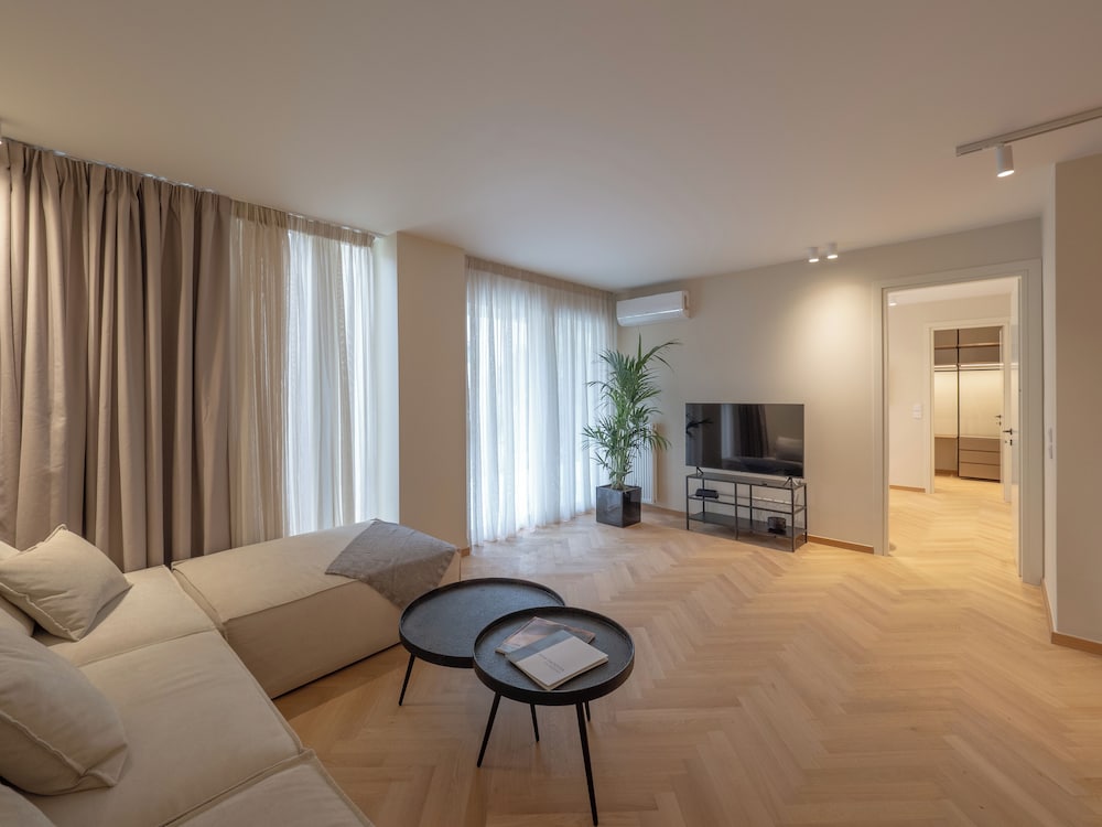 Premium Apartment