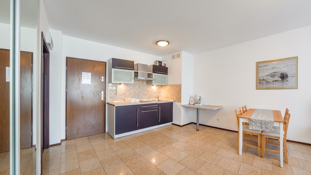 Apartment (78) photo 2