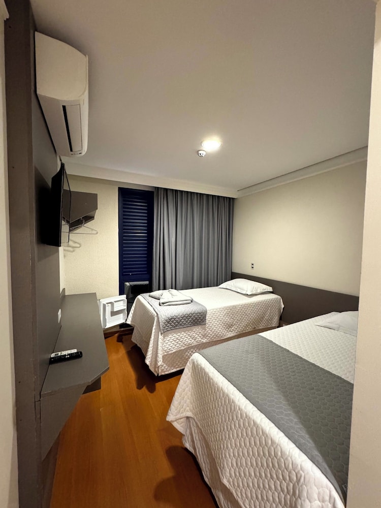 Superior Twin Room, 2 Twin Beds photo 3
