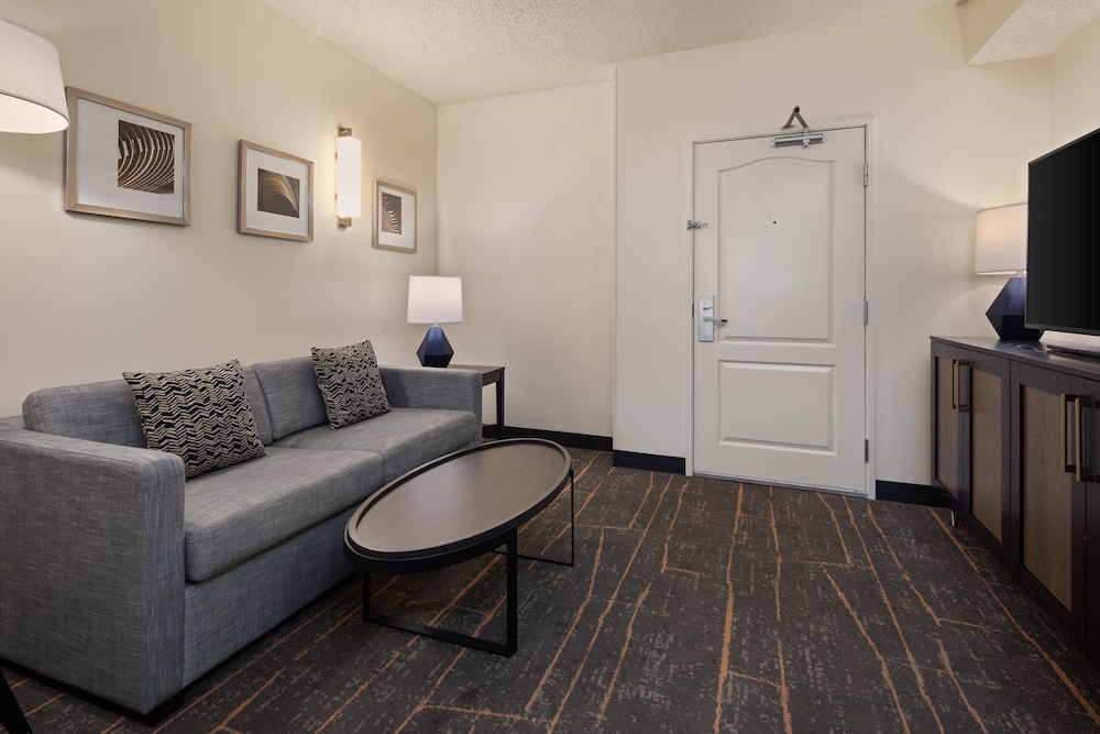 Suite, 2 Queen Beds (Additional Living Area) - Photo 3
