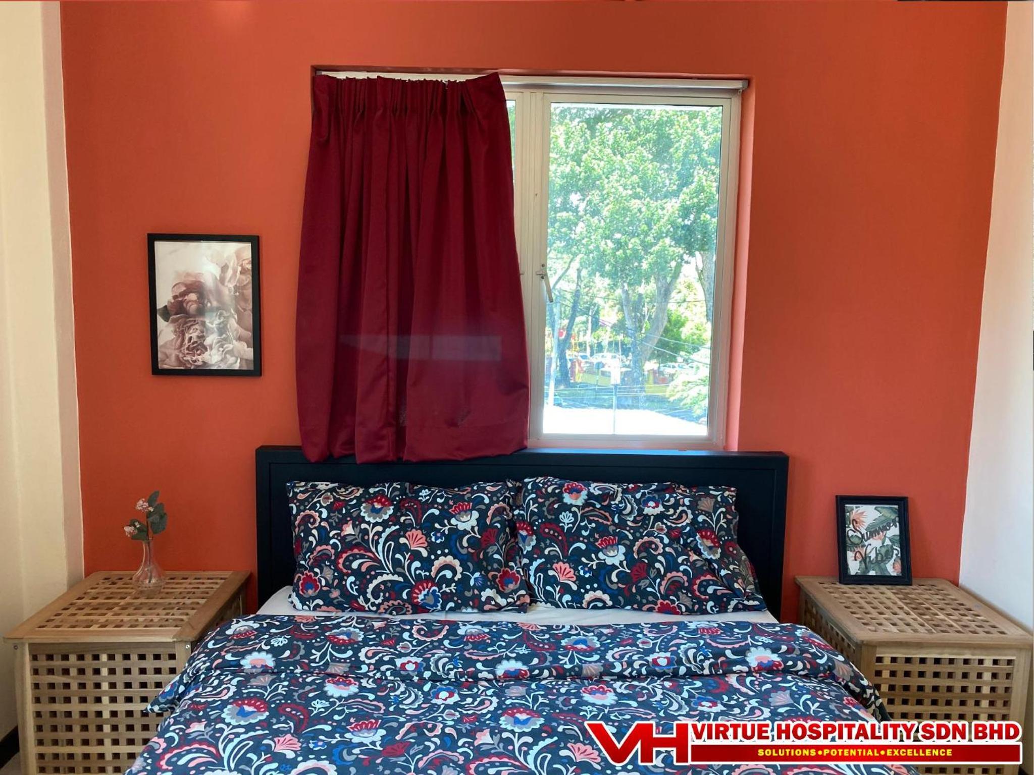 Three-Bedroom Suite - Photo 10