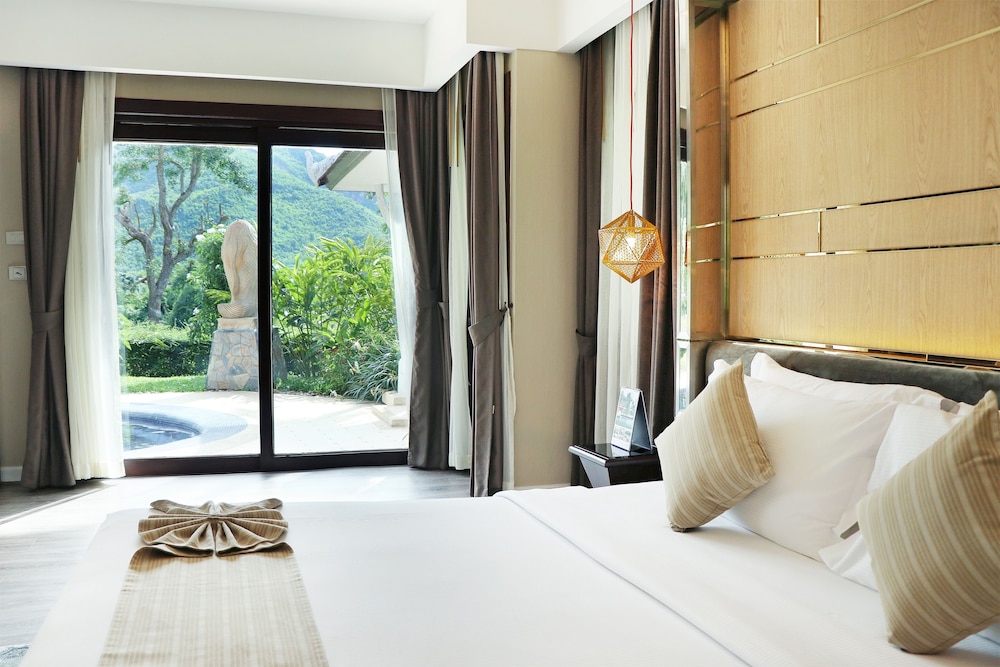 Two Bedroom Pool Villa - Photo 5