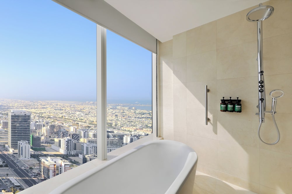 Junior Suite, 1 King Bed