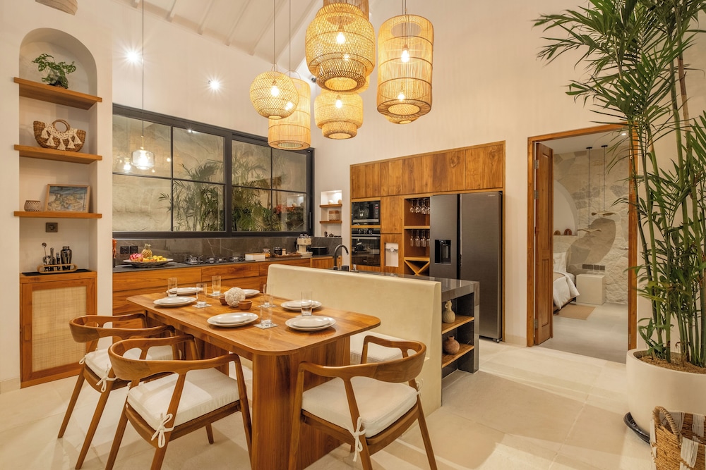 Executive Villa photo 2