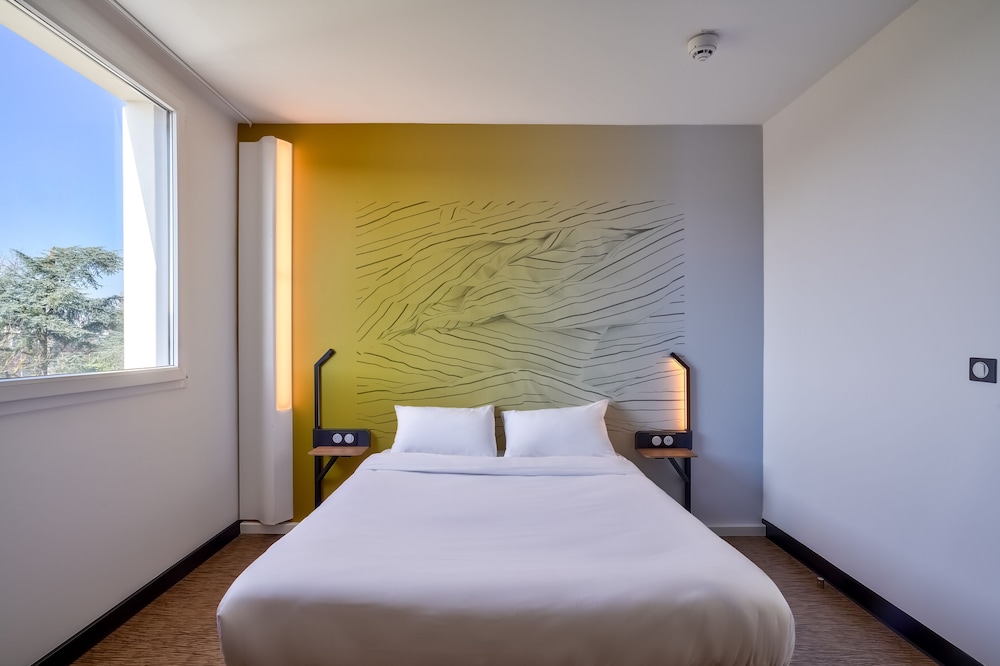 Standard Double Room - Photo 5