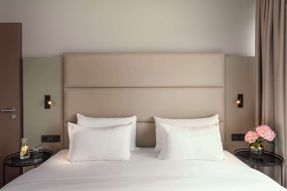 Superior Room (Extra Large ExtraBed 2Adults+1Child)