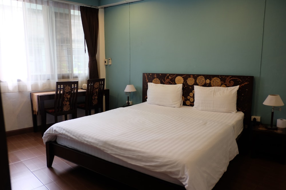 Standard Double Room photo 2