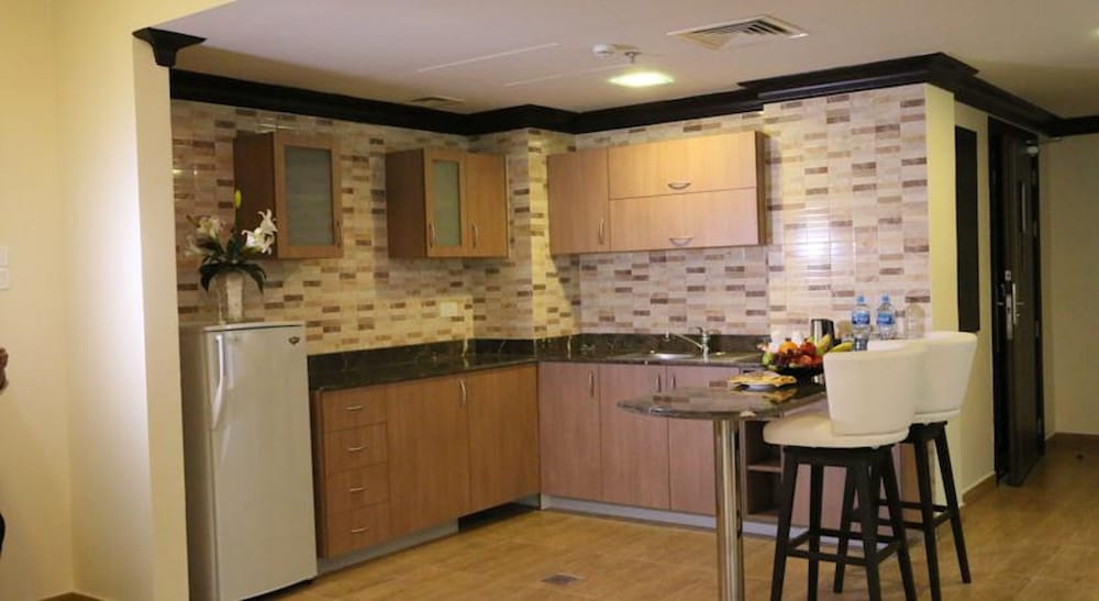 Executive Suite photo 2