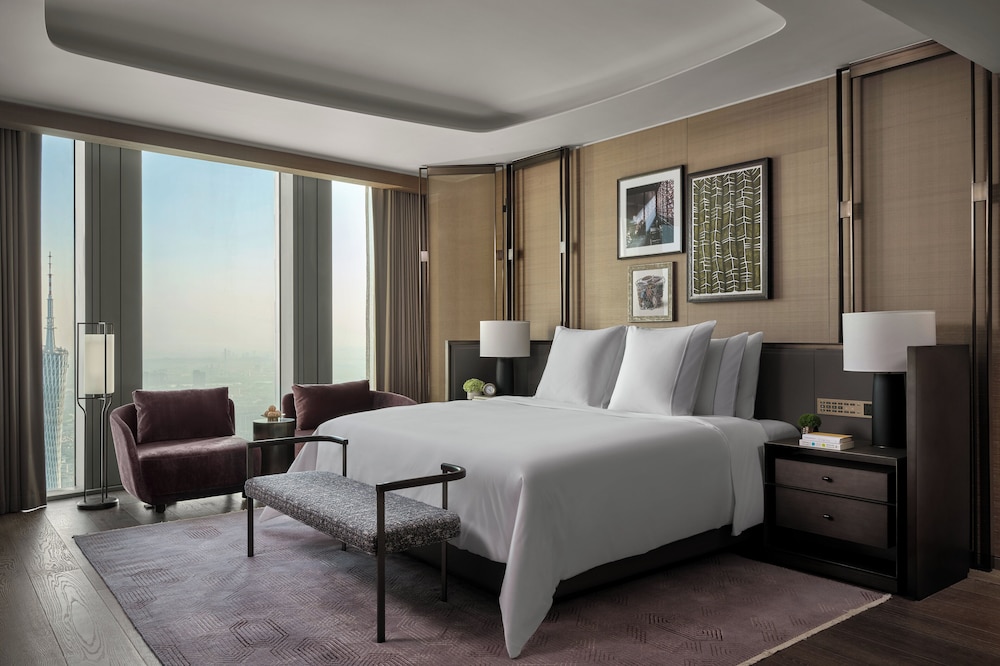 Executive Suite (Canton Tower View)