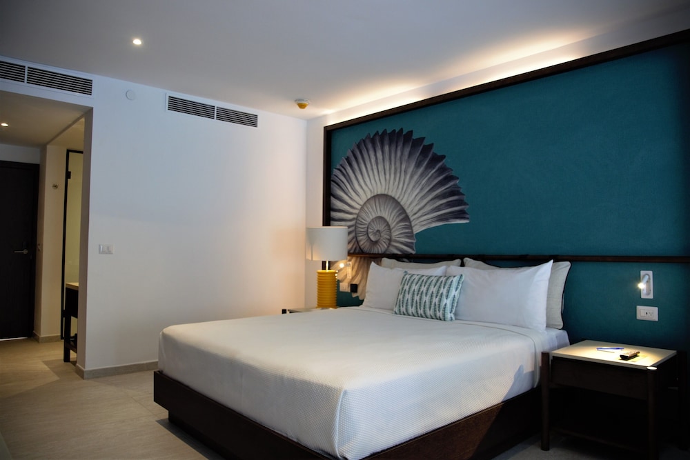 Suite Caribe All Inclusive (2 Adults + 1 Child) thumbnail 5