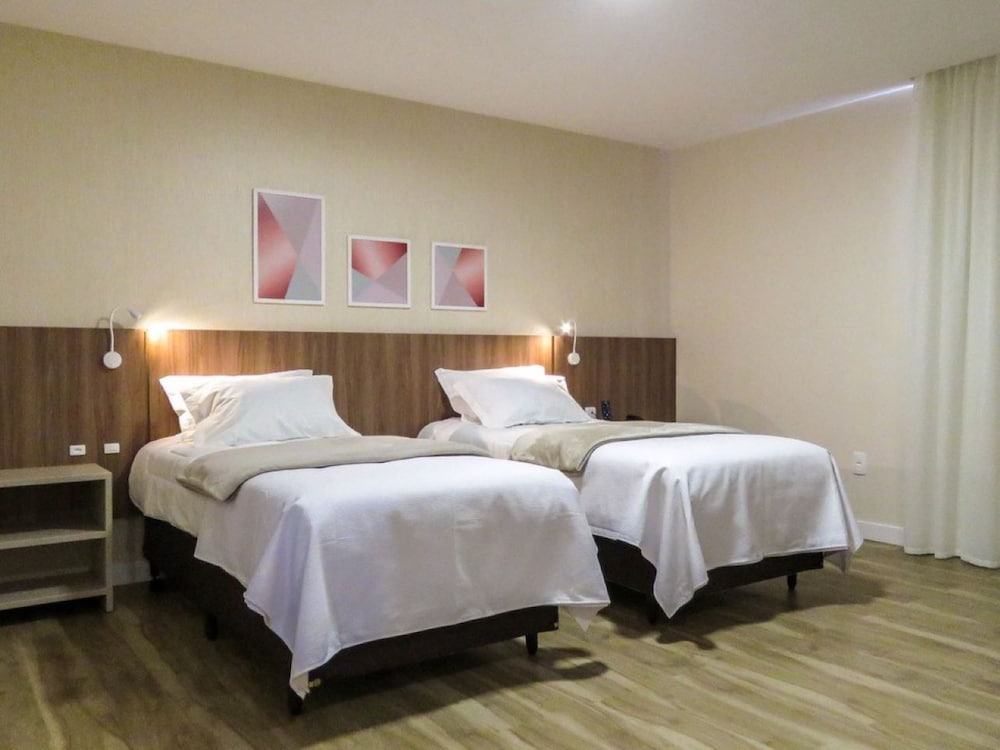 Deluxe Twin Room, 2 Twin Beds - Photo 2
