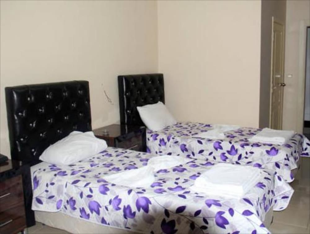 Standard Triple Room photo 3