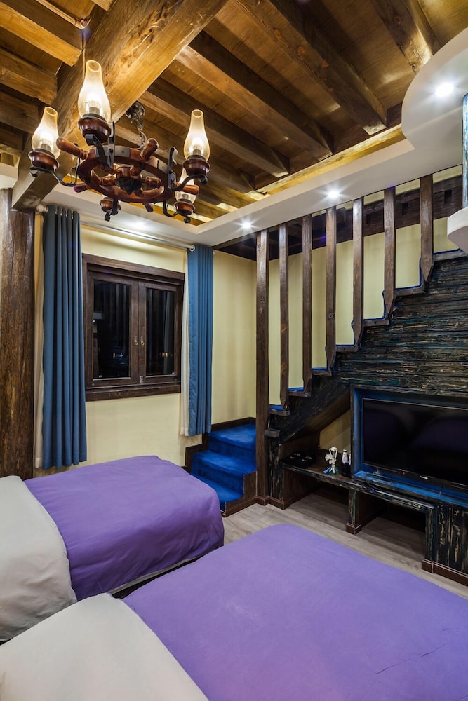 Superior Twin Room photo 2