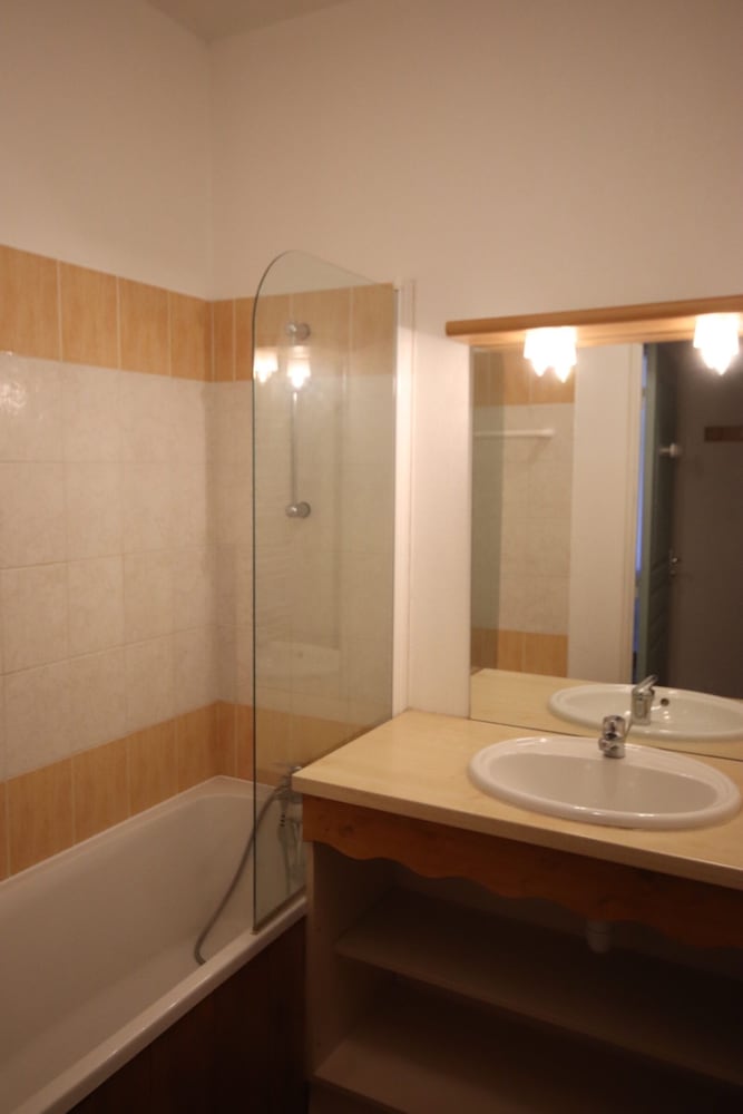 Chalet, 3 Bedrooms (Duplex) photo 3