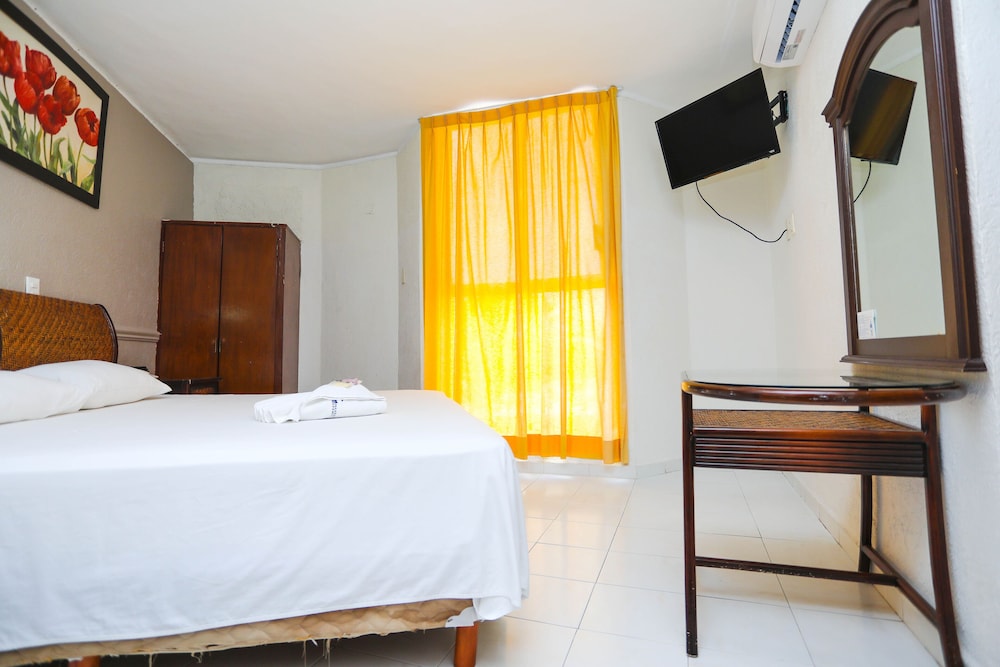 Standard Room, 1 Double Bed - Photo 20