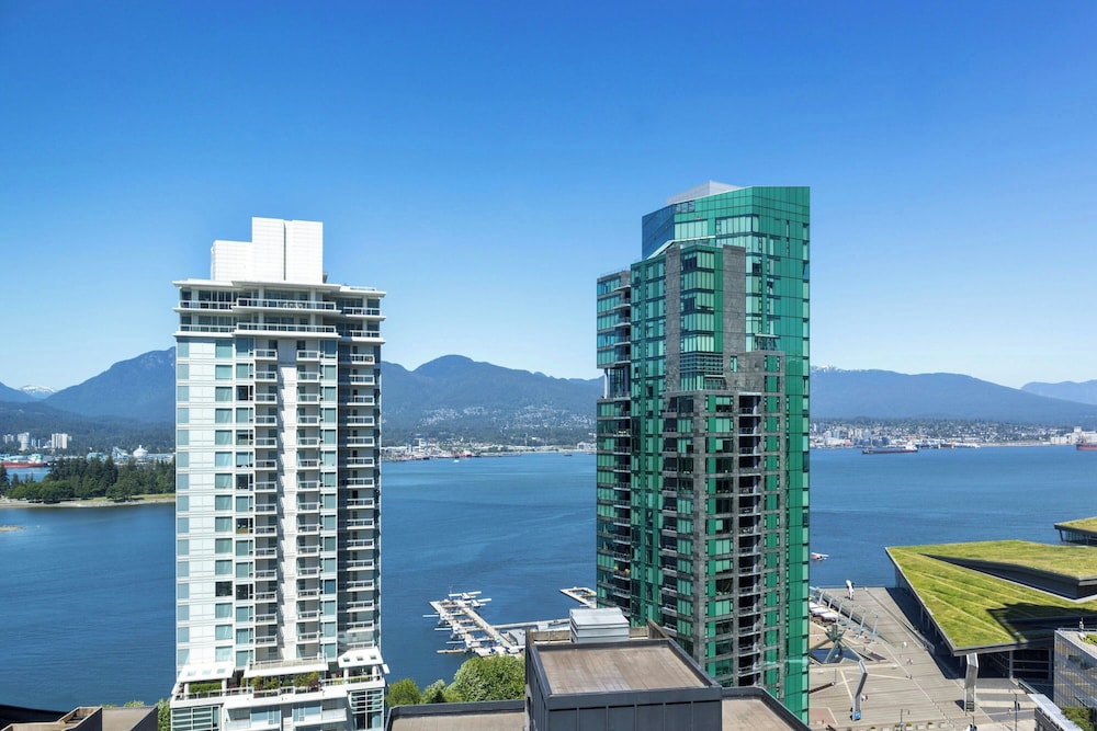 Superior Room, 1 King Bed, Non Smoking