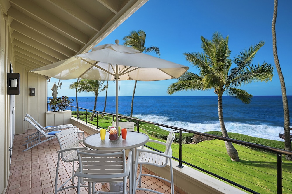 Deluxe Condo, 2 Bedrooms, Kitchen, Oceanfront photo 2